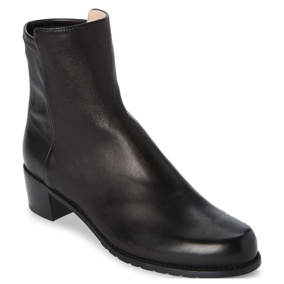 Stuart Weitzman - Picture 1 of 4